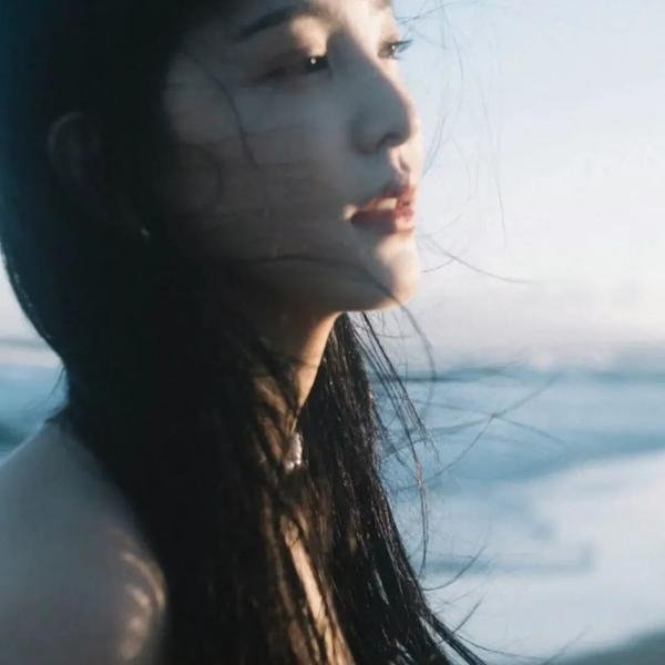 假太监，女帝让我攻略后宫